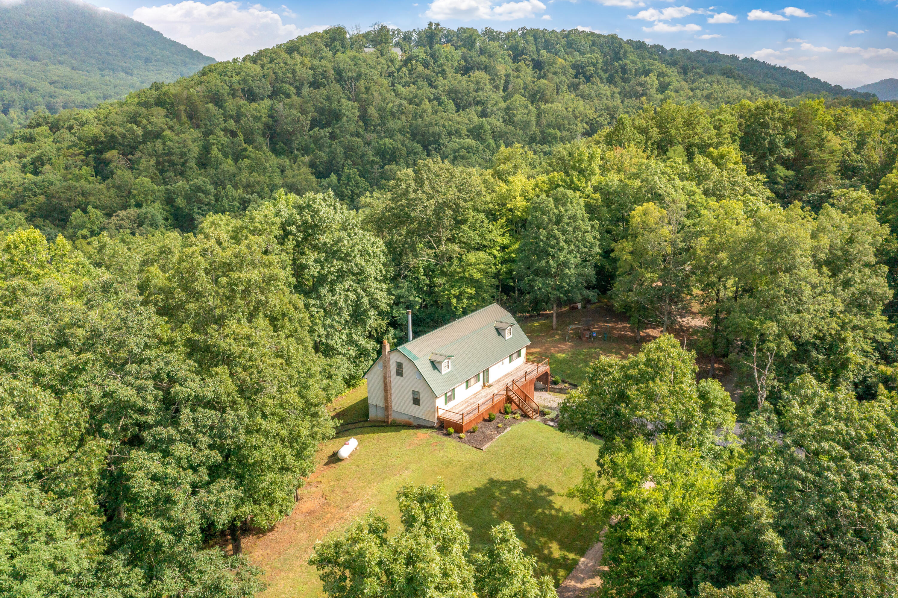 4118 Idumea Road Corryton, TN 37721 - Photo 4 of 52 4118 Idumea Road-48