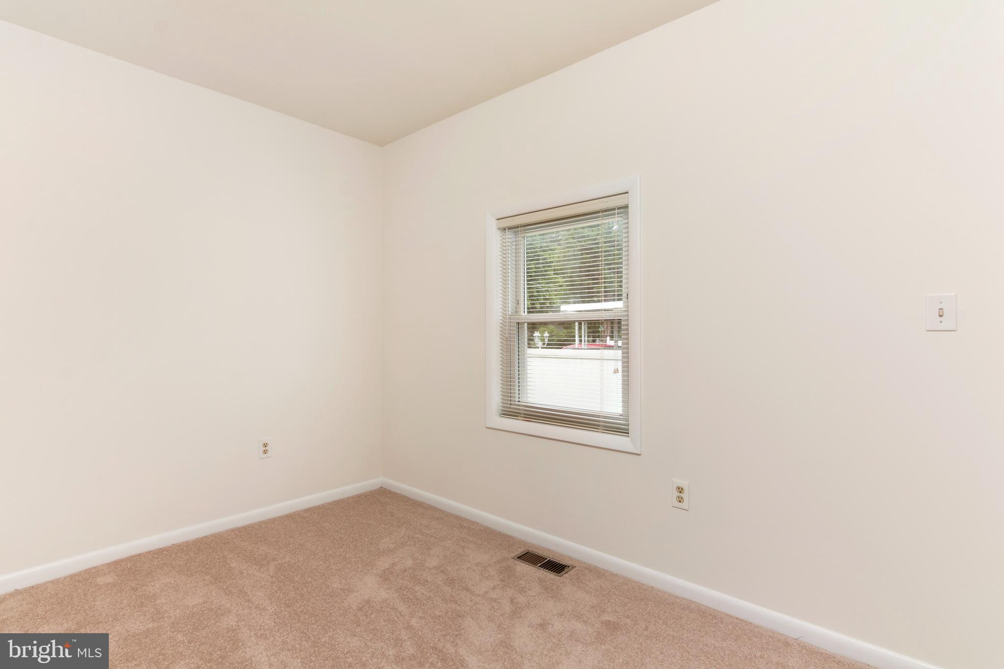 1522 Mayfield Road Edgewater, MD 21037 - Photo 18 of 36