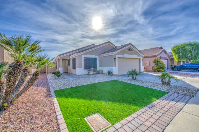 $400,000 | 9013 West Avalon Drive, Phoenix, AZ 85037
