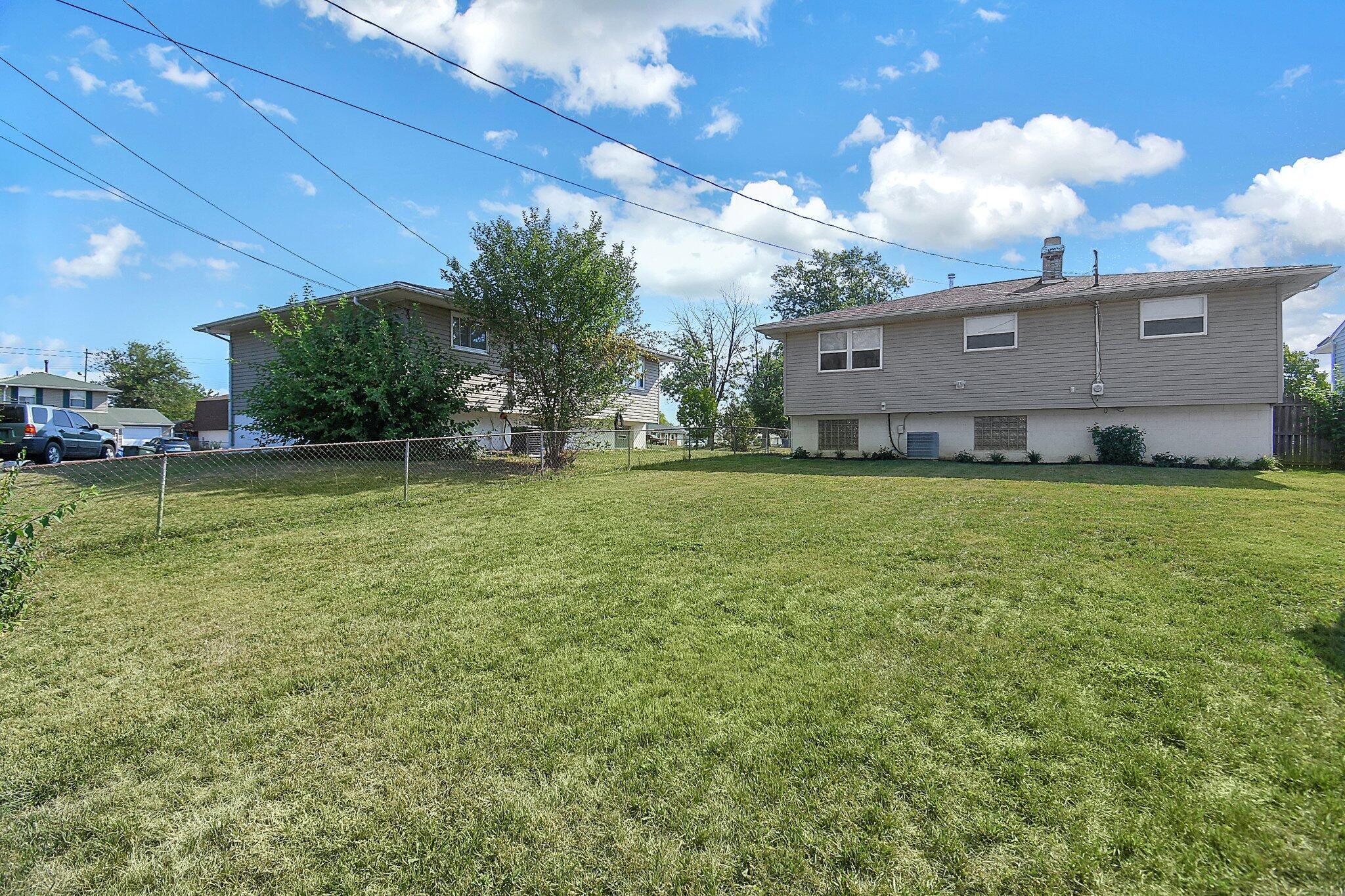 3915 Hillman Road West Columbus, OH 43207 - Photo 18 of 19 20-web-or-mls-3915-hillman-rd-w