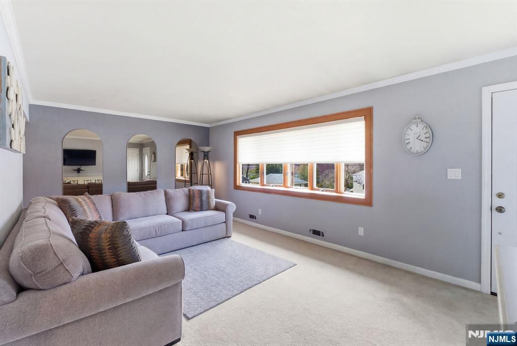 116 Rafkind Road Bloomingdale, NJ 07403 - Photo 13 of 45