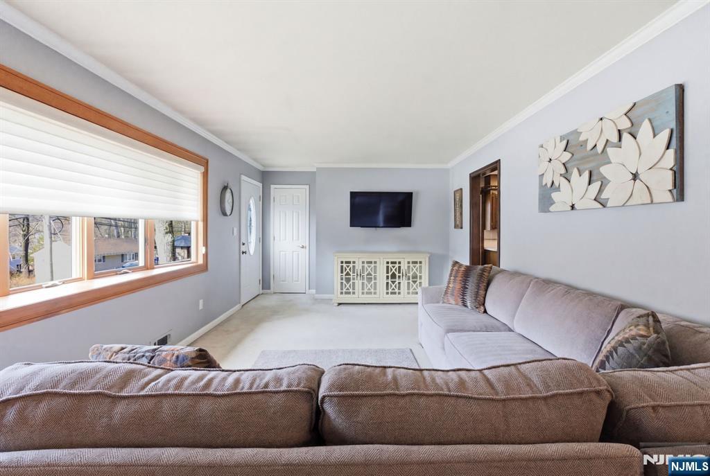 116 Rafkind Road Bloomingdale, NJ 07403 - Photo 14 of 45