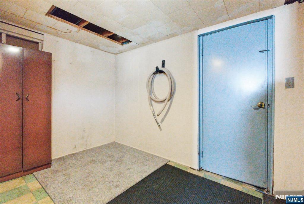 116 Rafkind Road Bloomingdale, NJ 07403 - Photo 38 of 45