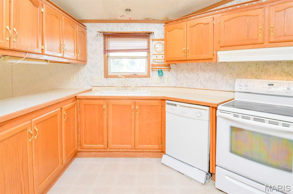 1739 Fieldcrest Drive Sparta, IL 62286 - Photo 18 of 28