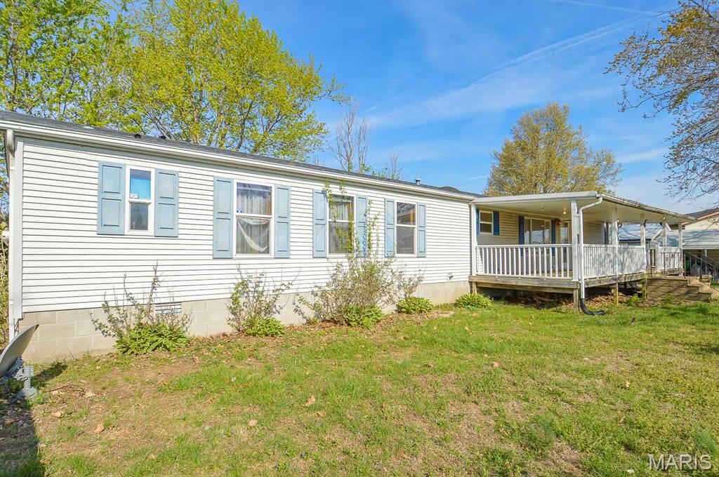 1739 Fieldcrest Drive Sparta, IL 62286 - Photo 2 of 28