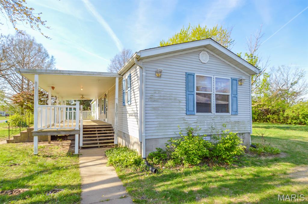 1739 Fieldcrest Drive Sparta, IL 62286 - Photo 8 of 28