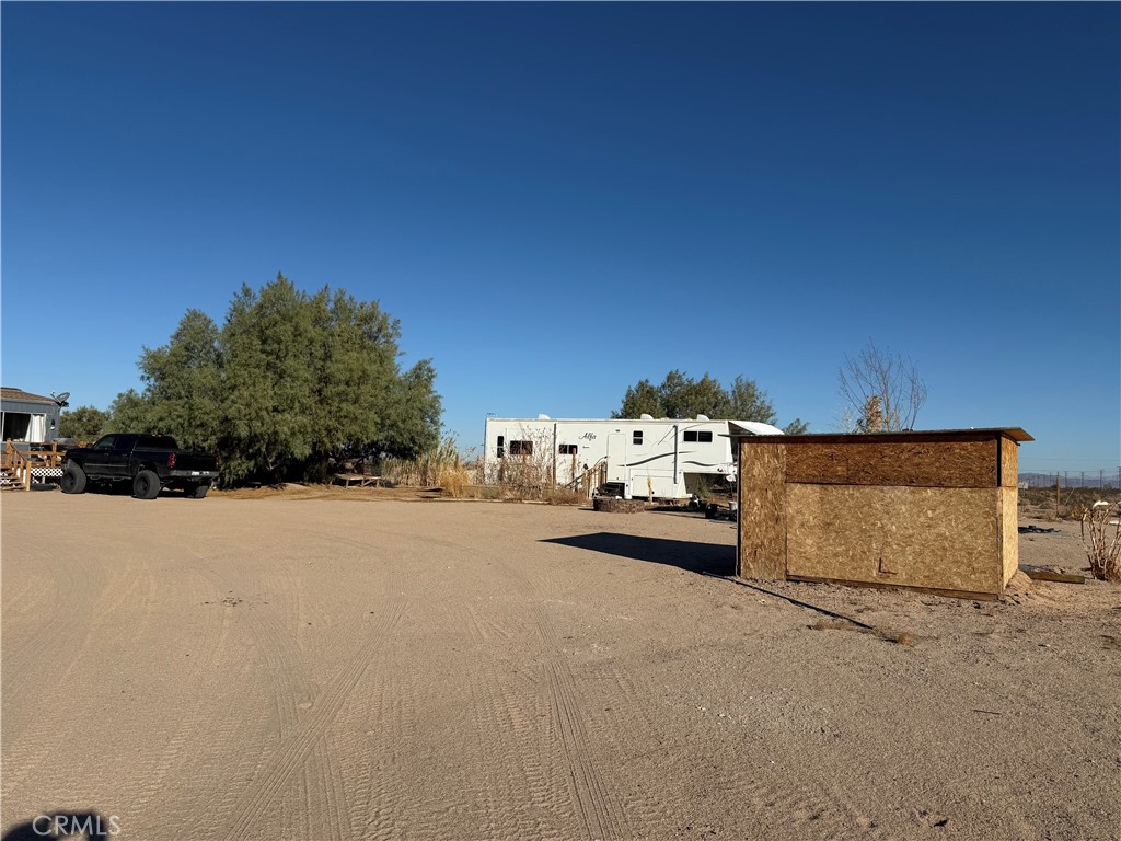 32990 Harvard Road Newberry Springs, CA 92365 - Photo 28 of 37
