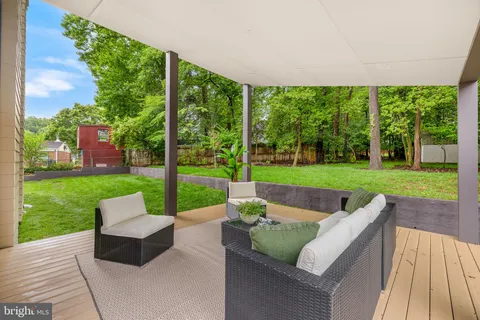 $2,495,000 | 113 James Drive Southwest, Vienna, VA 22180