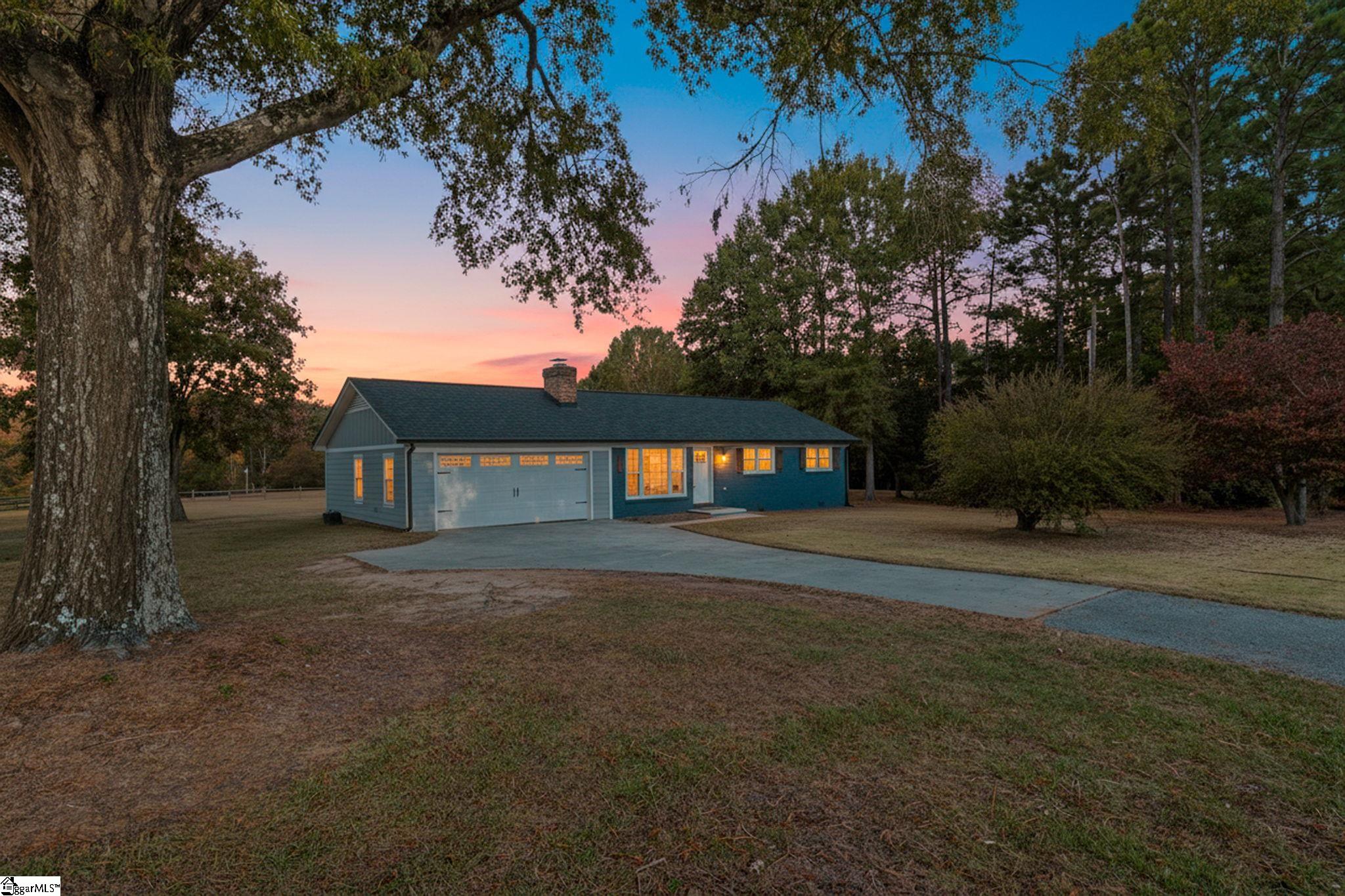 907 Highway 14 Simpsonville, SC 29681 - Photo 3 of 21