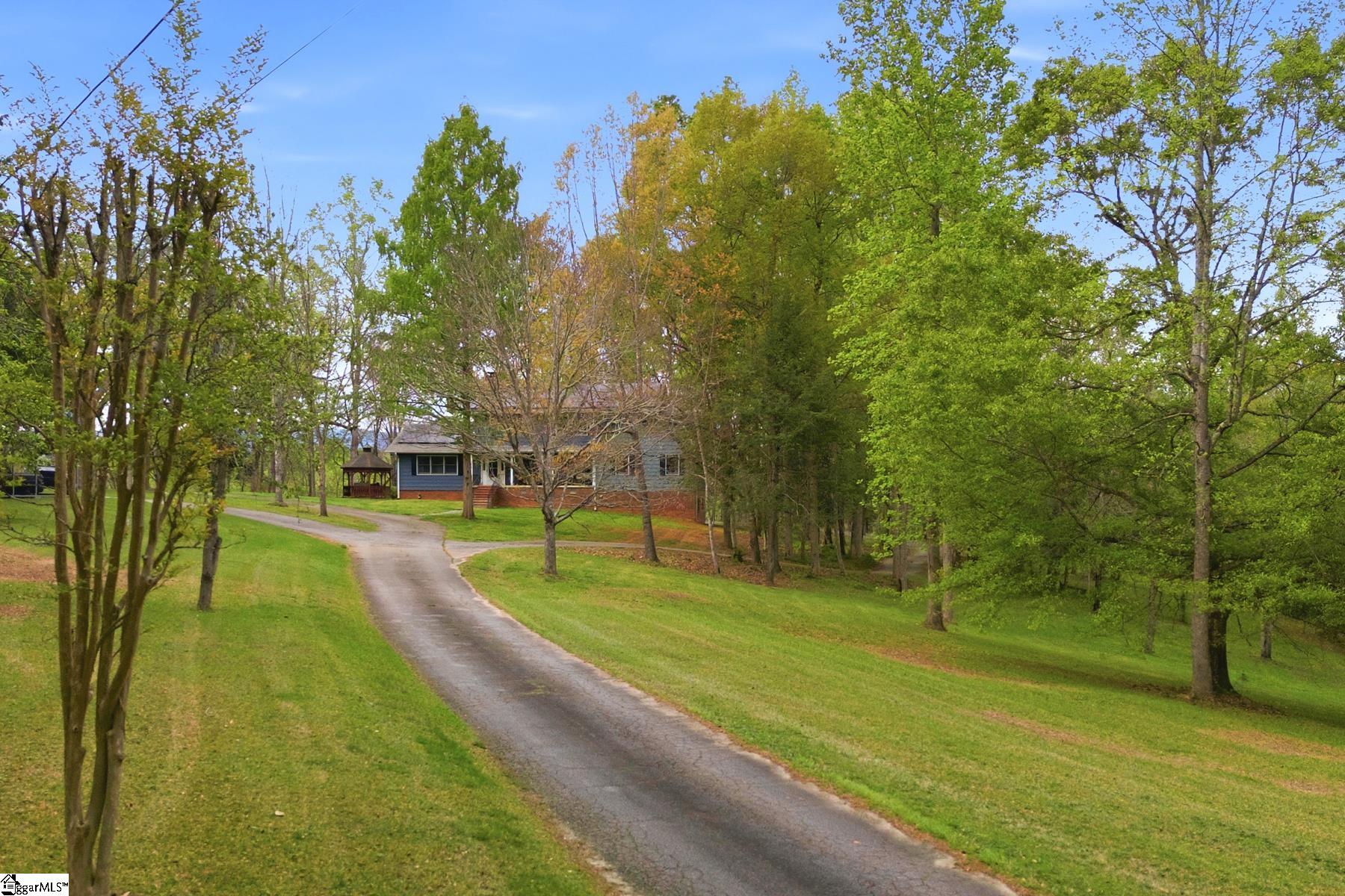 646 Flat Shoals Road Walhalla, SC 29691 - Photo 3 of 49