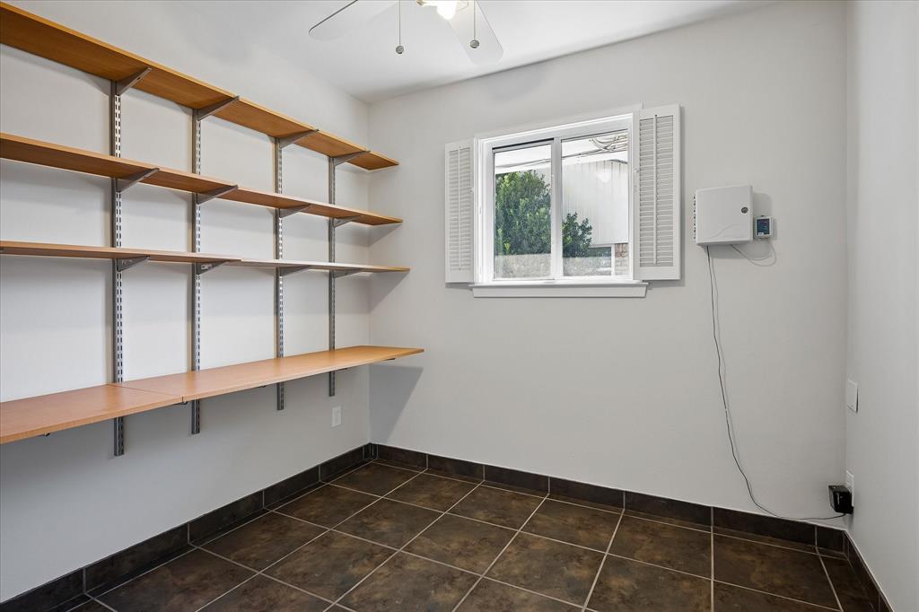 3237 Timberview Road Dallas, TX 75229 - Photo 11 of 15 Office
