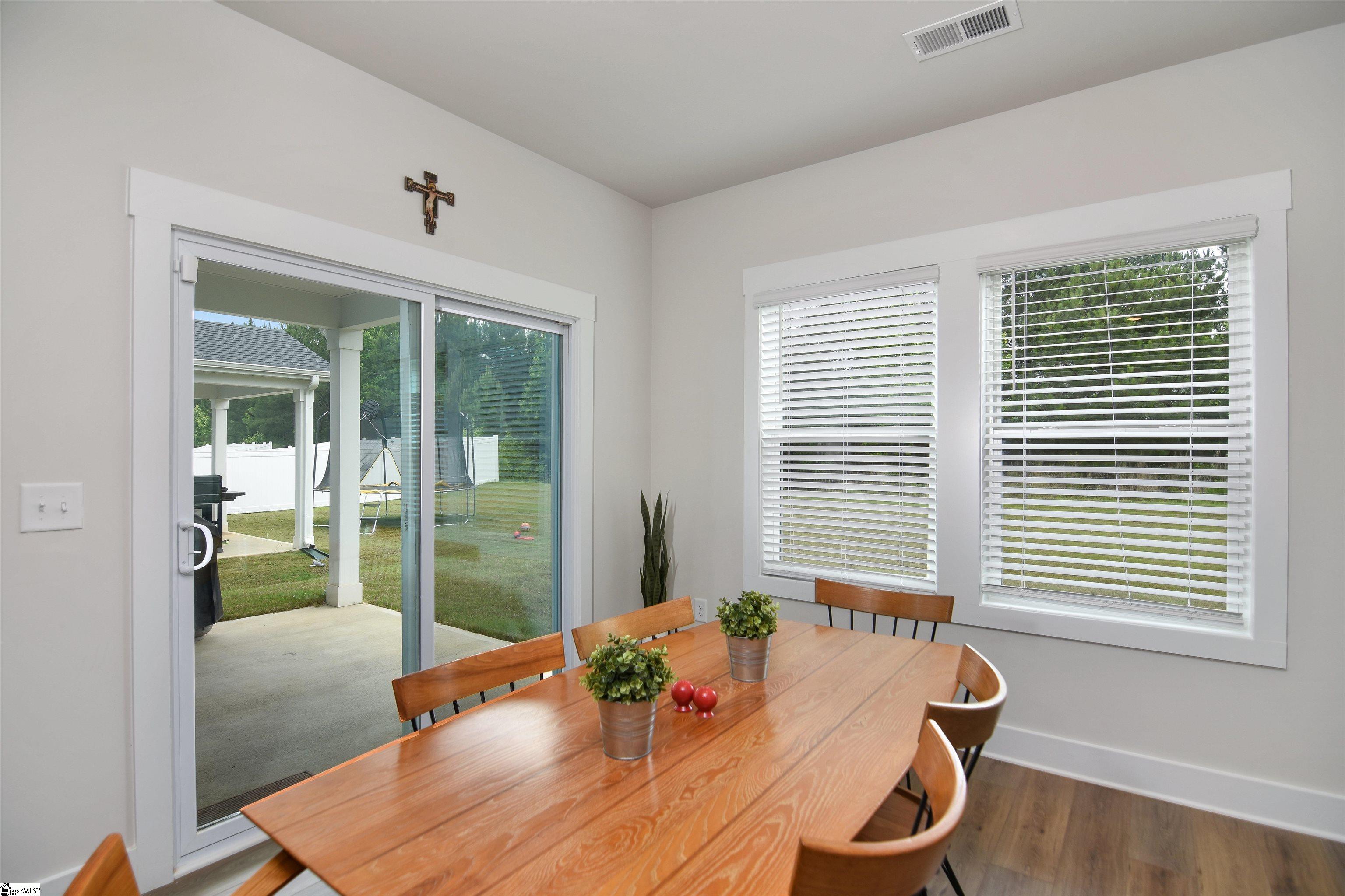 105 Boren Way Greenville, SC 29607 - Photo 11 of 38