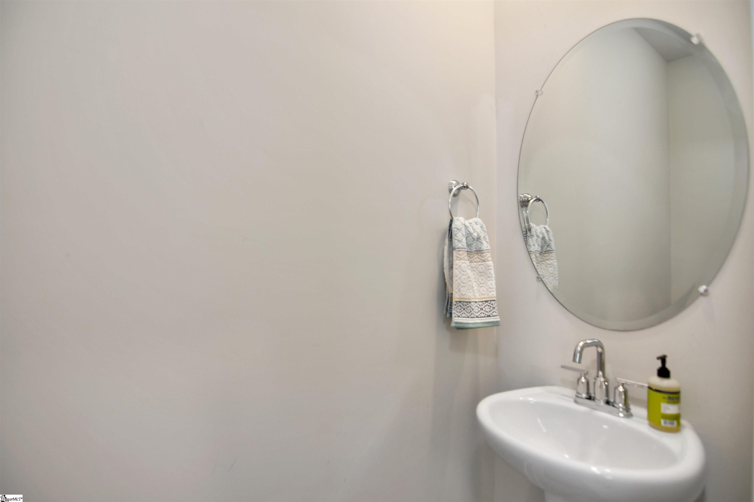 105 Boren Way Greenville, SC 29607 - Photo 17 of 38