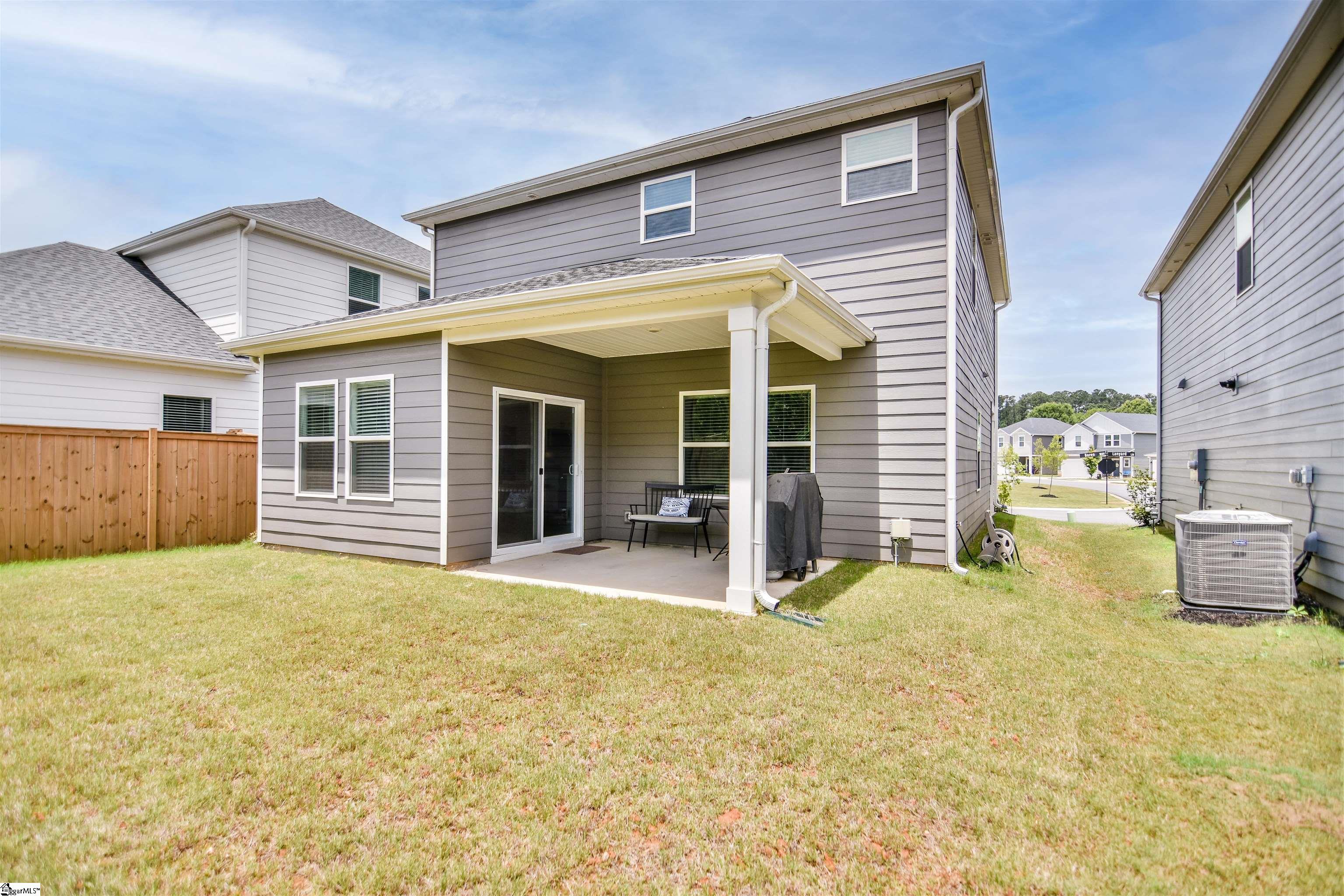 105 Boren Way Greenville, SC 29607 - Photo 2 of 38