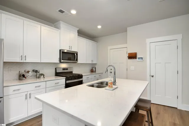 $339,900 | 105 Boren Way, Greenville, SC 29607