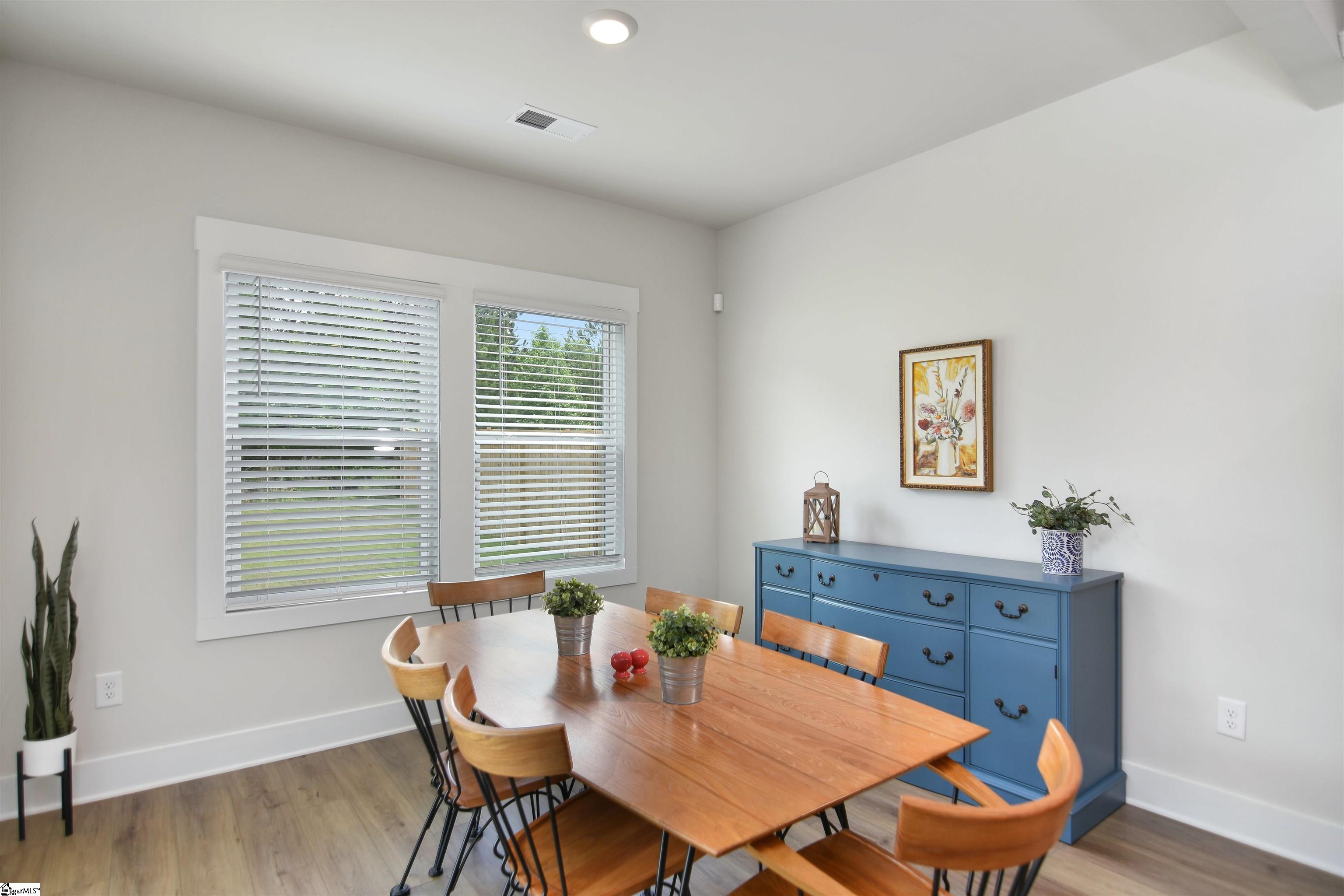 105 Boren Way Greenville, SC 29607 - Photo 10 of 38