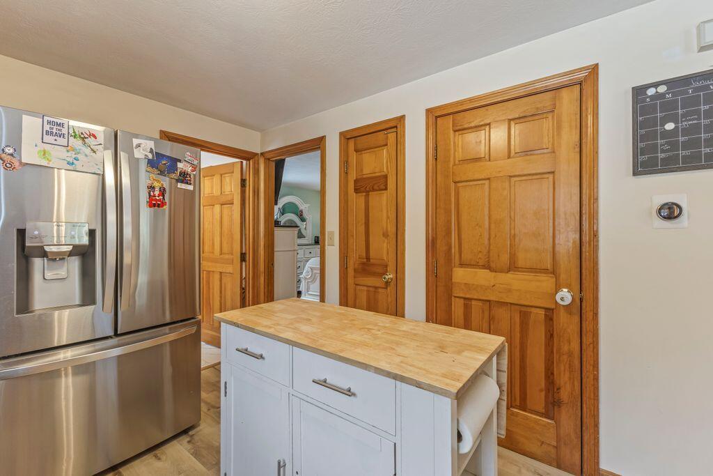 143 Hollis Road Dayton, ME 04005 - Photo 15 of 55 Kitchen