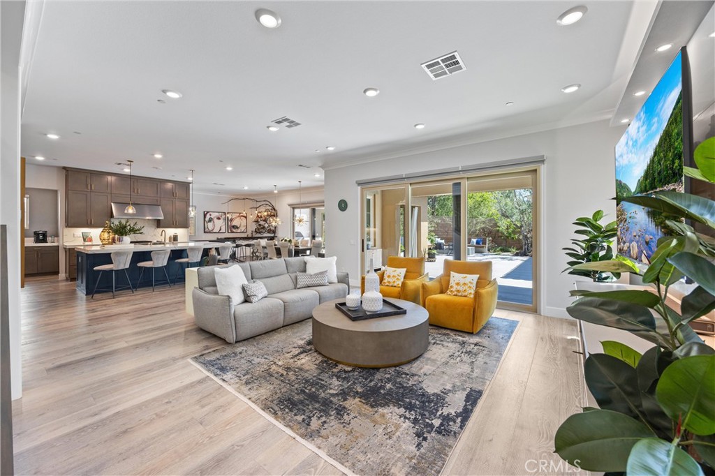 52 Steeplechase Irvine, CA 92602 - Photo 10 of 68