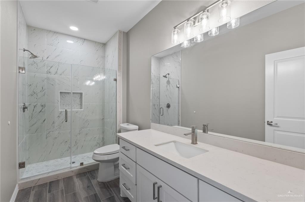 2604 Brownjay Road, Unit 3 Weslaco, TX 78596 - Photo 8 of 17