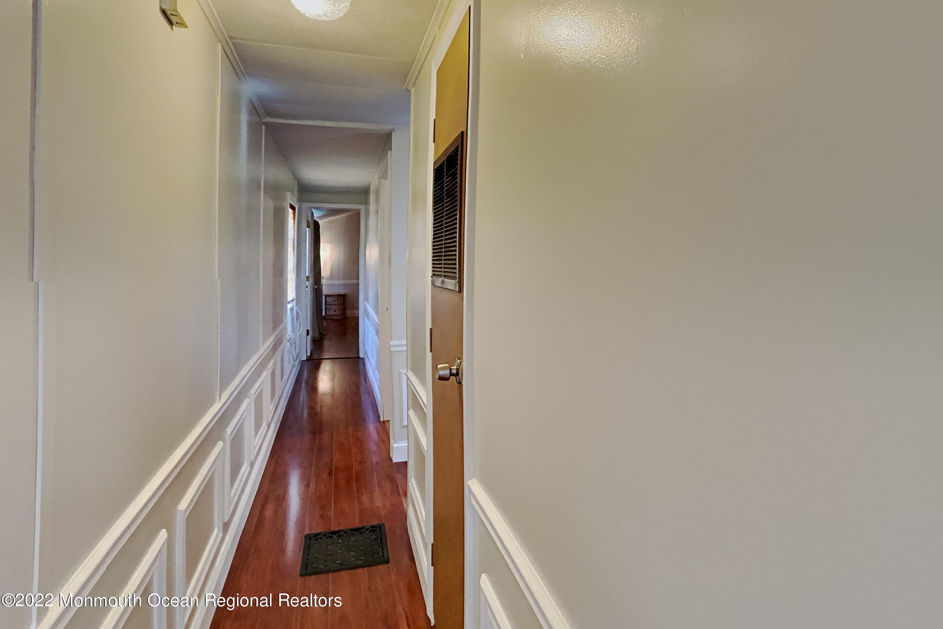 8 Kay Lane Howell, NJ 07731 - Photo 14 of 25 14_Image_Gi2D6g1yTN