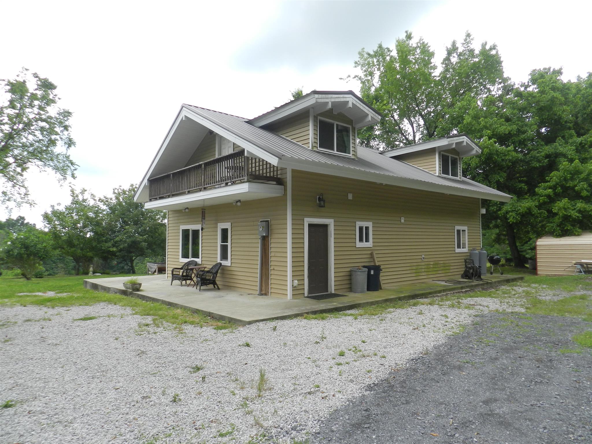 444 Dyer Cemetery Road Bloomington Springs, TN 38545 - Photo 3 of 21 Gallery Image 3