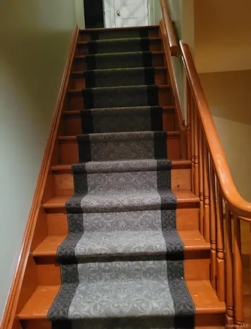 $619,990 | 21 Parsnip Pond Road, Lake Grove, NY 11755