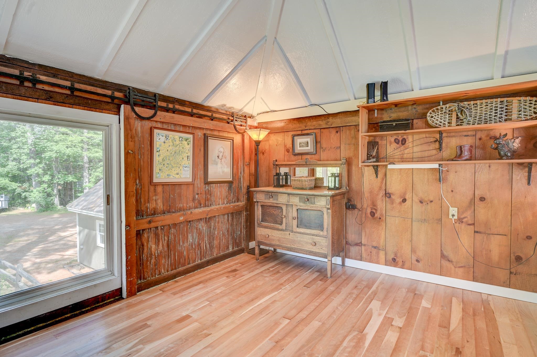 39 Yellow Brick Road Conway, NH 03860 - Photo 17 of 40 Gallery Image 17