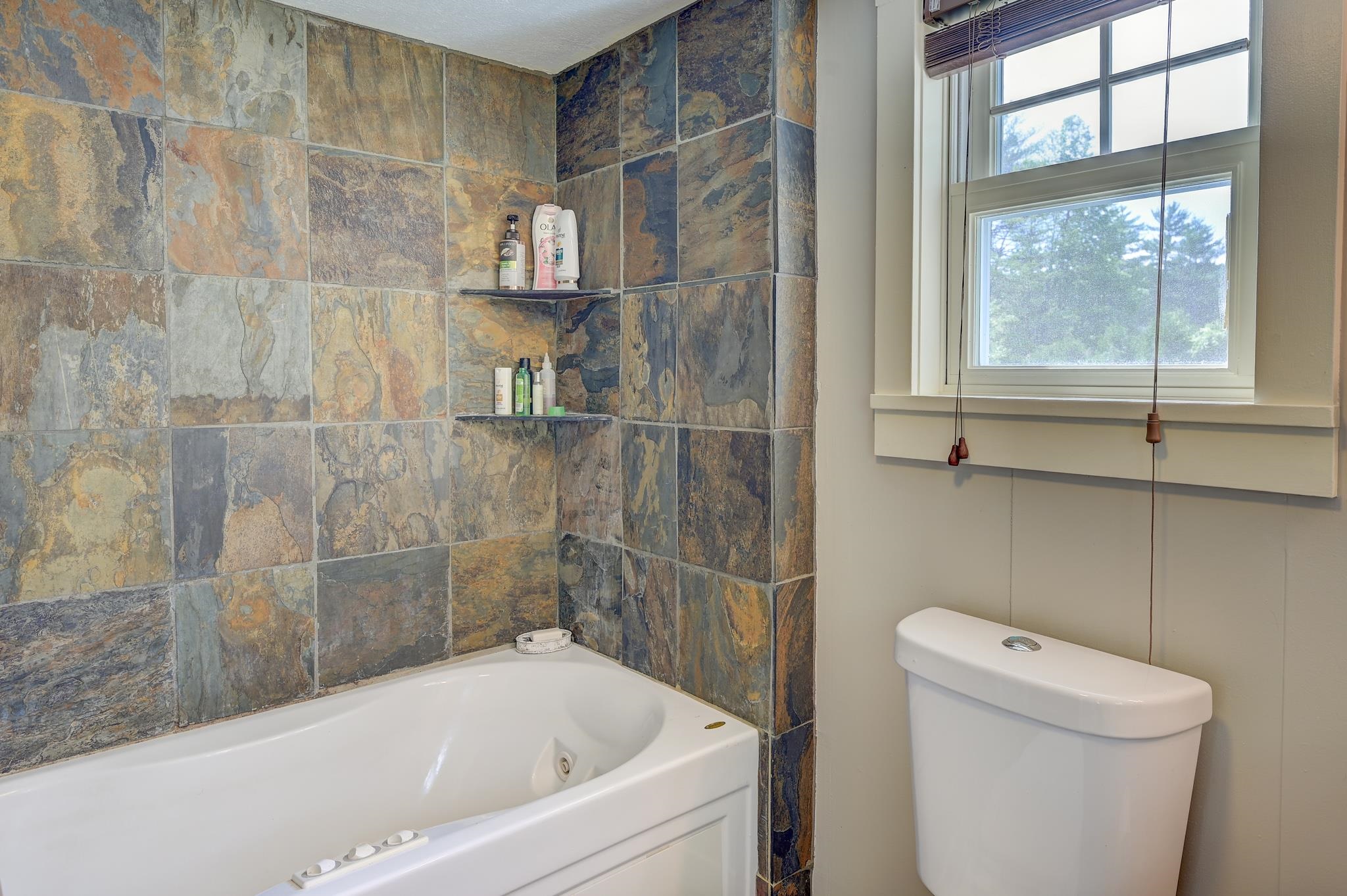 39 Yellow Brick Road Conway, NH 03860 - Photo 25 of 40 Gallery Image 25