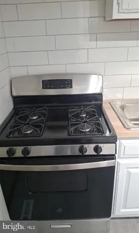 a close view of stove top oven