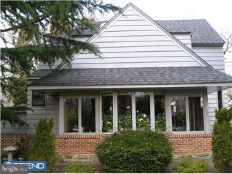 75 Mansion Road Springfield, PA 19064 - Photo 3 of 12 Exterior Back