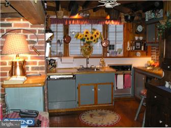 75 Mansion Road Springfield, PA 19064 - Photo 8 of 12 Kitchen