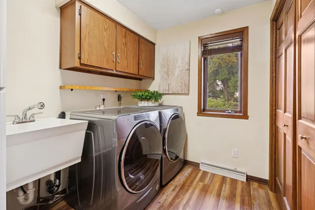 $412,900 | 865 Portside Court, Oshkosh, WI 54901