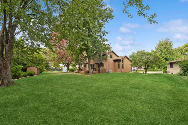 $412,900 | 865 Portside Court, Oshkosh, WI 54901