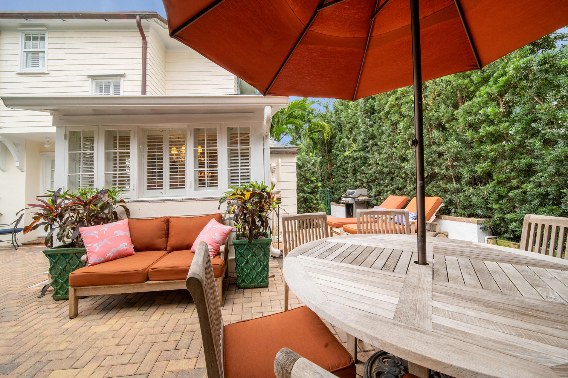 263 Park Avenue Palm Beach, FL 33480 - Photo 35 of 37 DSC07734-HDR