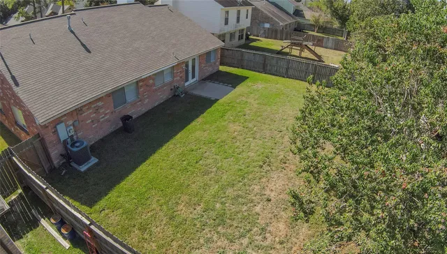 a view of an outdoor space with seating area