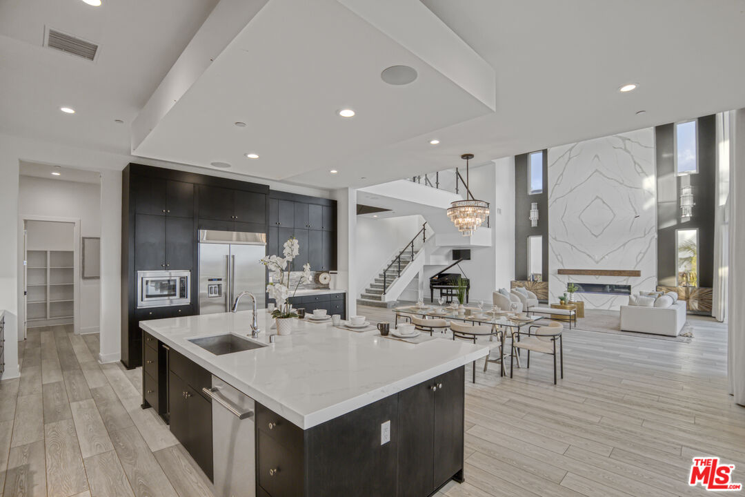 20248 Willoughby Lane Porter Ranch, CA 91326 - Photo 18 of 69