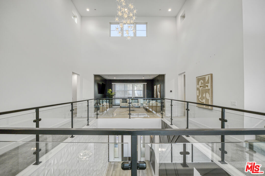 20248 Willoughby Lane Porter Ranch, CA 91326 - Photo 29 of 69