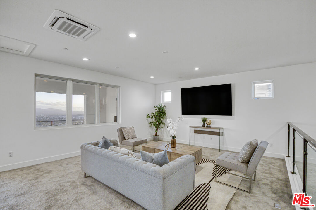 20248 Willoughby Lane Porter Ranch, CA 91326 - Photo 52 of 69