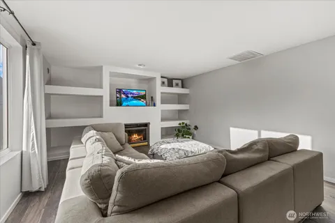 $545,999 | 21813 43rd Ave Court East, Spanaway, WA 98387