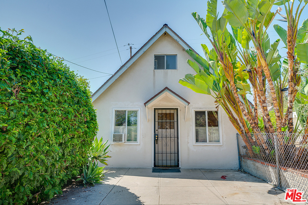807 East Harvard Road Burbank, CA 91501 - Photo 31 of 44 Gallery Image 31