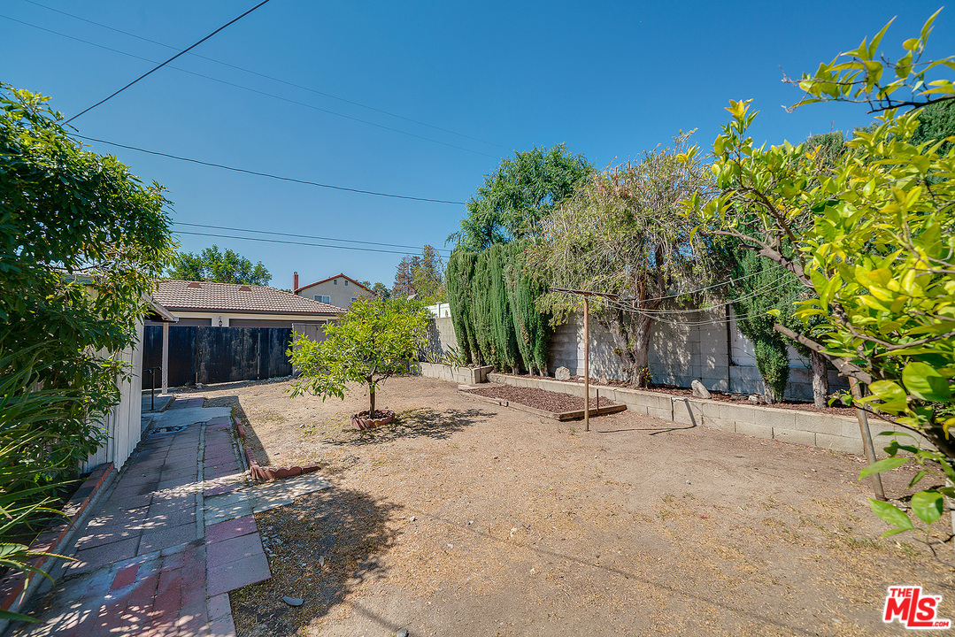 807 East Harvard Road Burbank, CA 91501 - Photo 38 of 44 Gallery Image 38