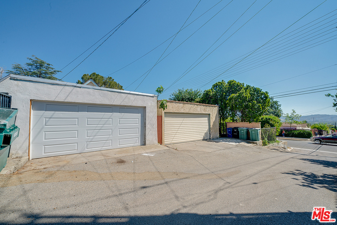 807 East Harvard Road Burbank, CA 91501 - Photo 43 of 44 Gallery Image 43