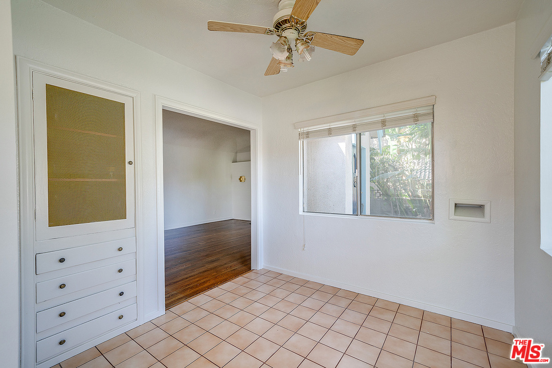 807 East Harvard Road Burbank, CA 91501 - Photo 9 of 44 Gallery Image 9