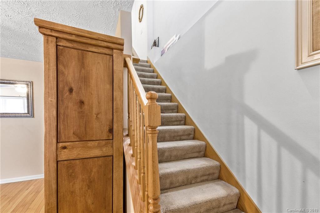 202 Pembrook Road Swannanoa, NC 28778 - Photo 11 of 24 Gallery Image 11