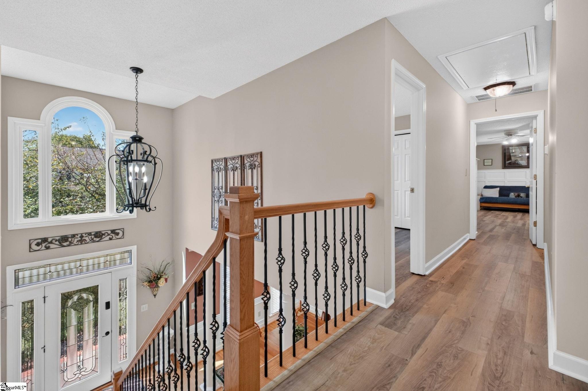 18 Middlecreek Way Greenville, SC 29607 - Photo 22 of 37 Gallery Image 22