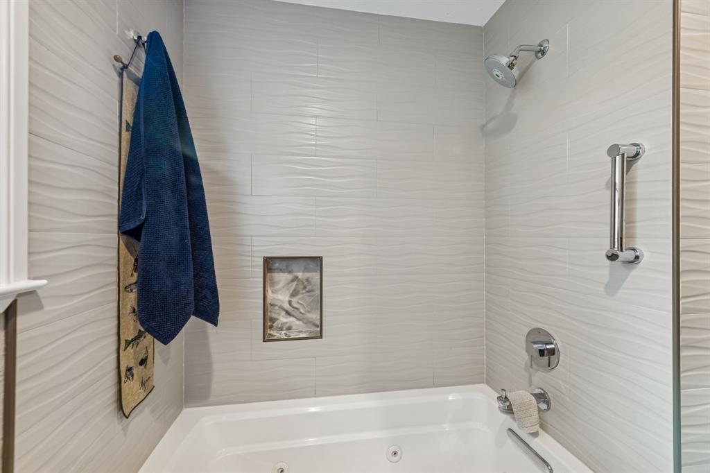 6033 Sandhurst Lane, Unit A Dallas, TX 75206 - Photo 25 of 34