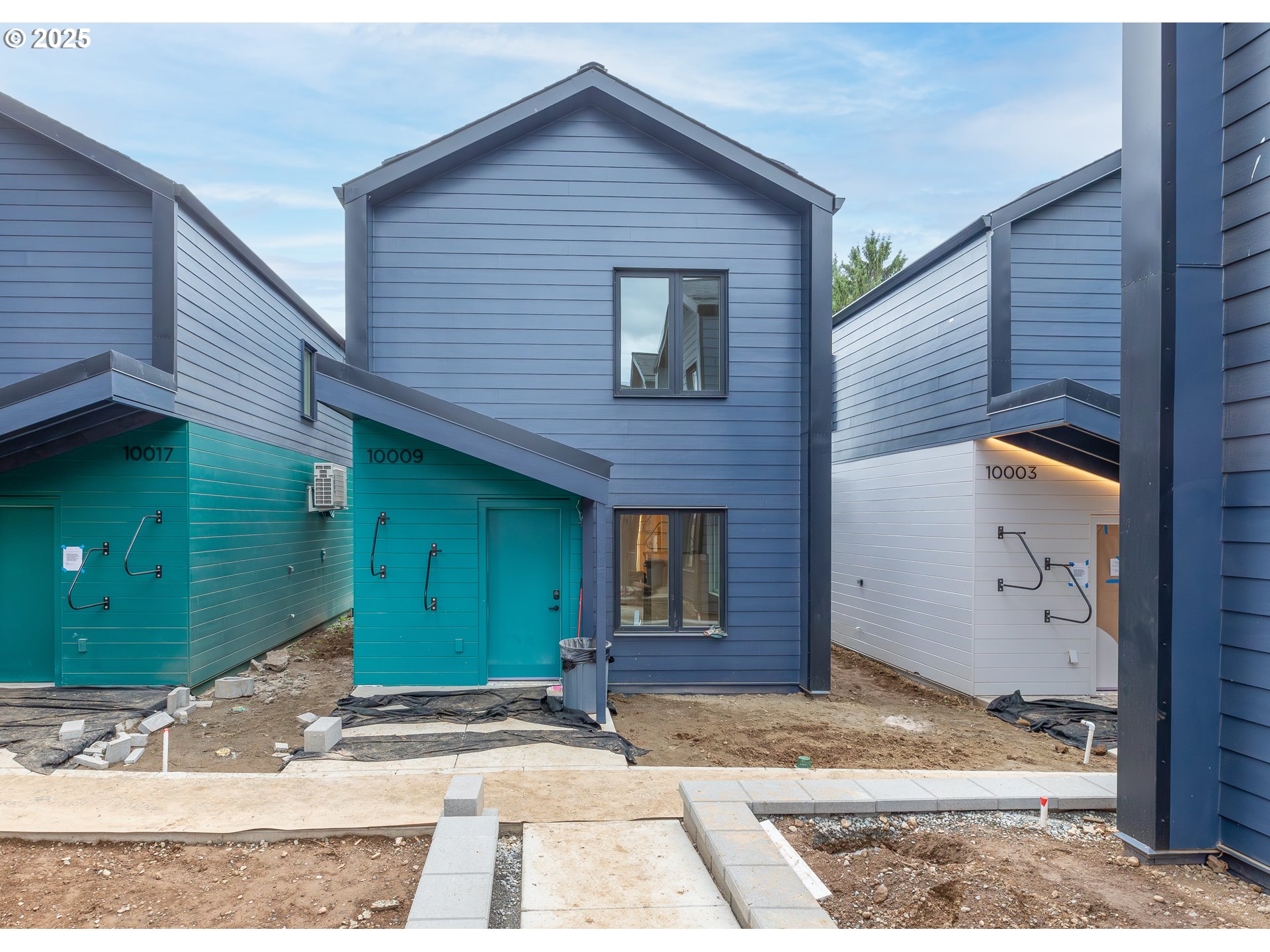a view of a house with a patio