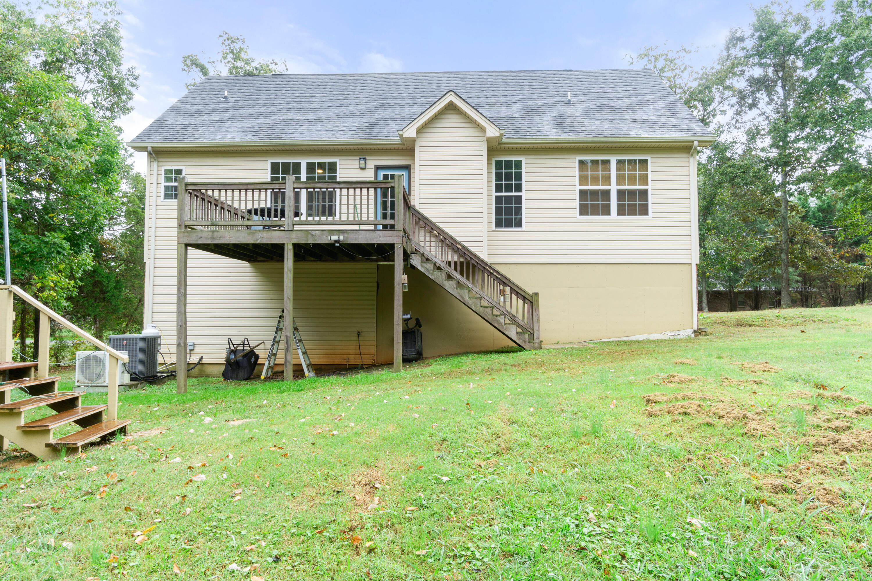 285 Cooper Road Rock Spring, GA 30739 - Photo 34 of 38 285 Cooper Rd-35