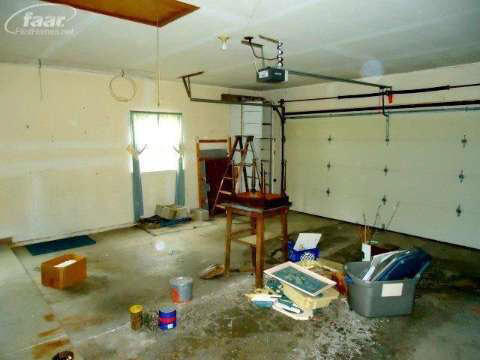 1302 North Morrish Road Flint, MI 48532 - Photo 27 of 33 20401459-26.JPG