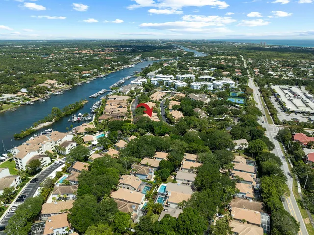 $785,000 | 463 Coral Cove Drive, Juno Beach, FL 33408